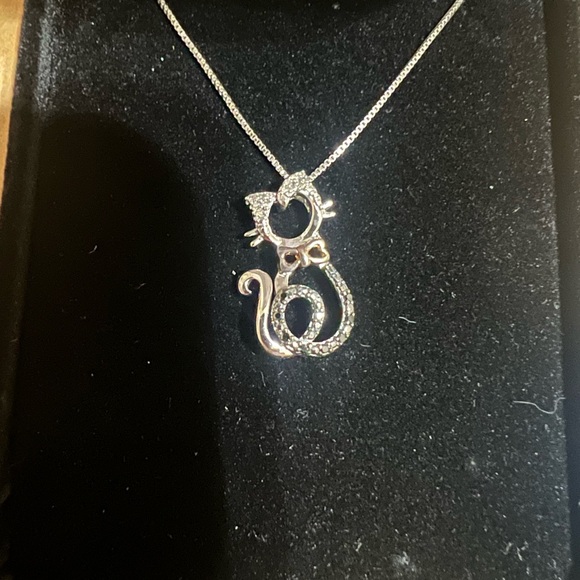 Kay Jewelers Silver and Black Cat Necklace - Picture 5 of 5